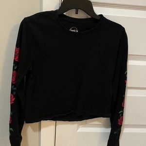 Long sleeve Hollister crop top